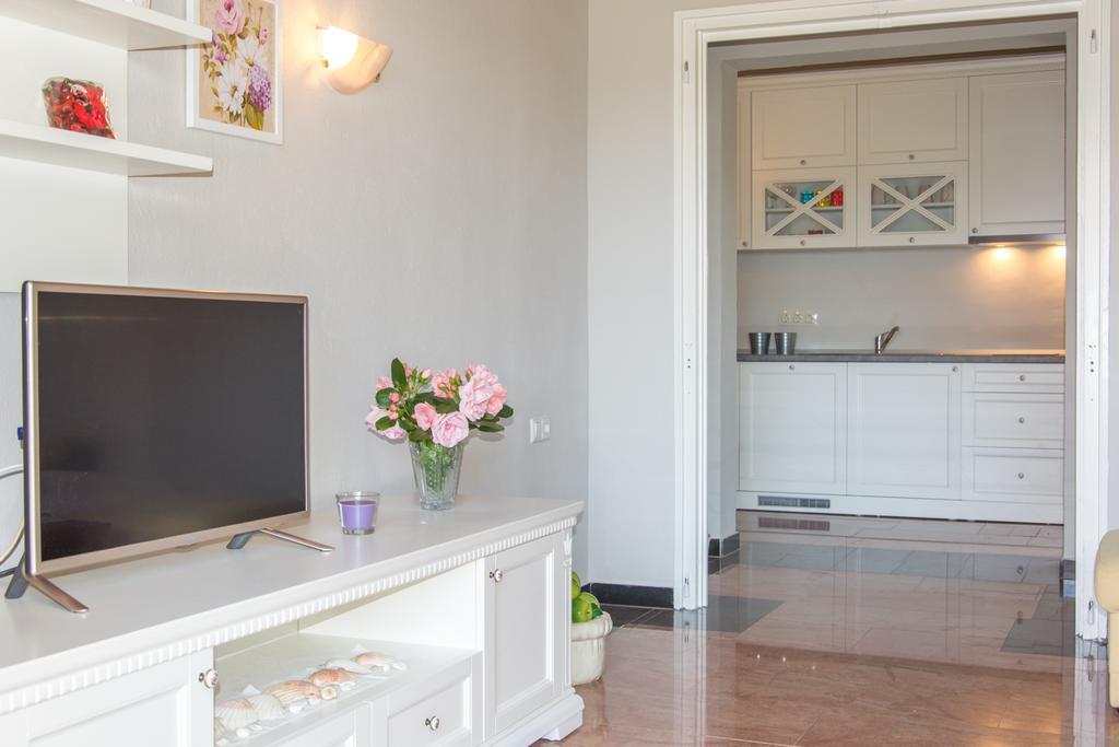 Apartments Masek โปเรช ภายนอก รูปภาพ